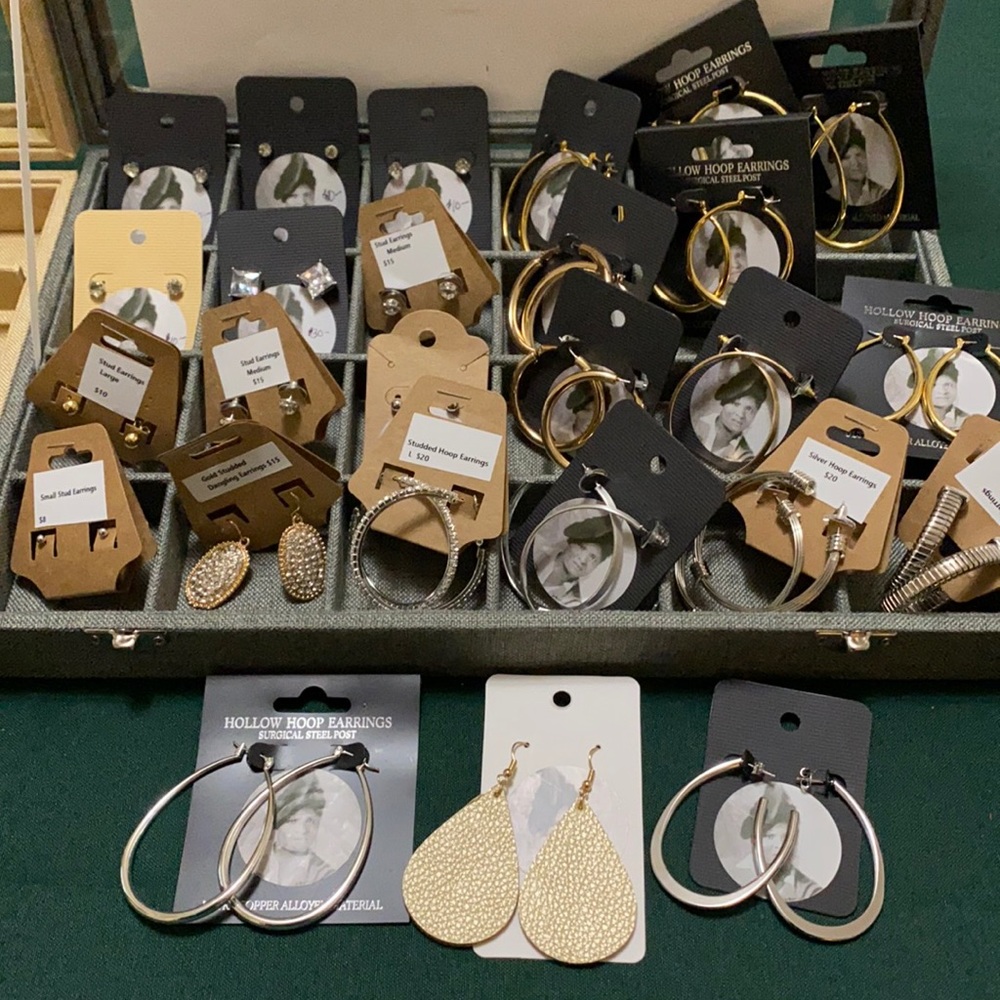 NWT Jewelry-Earrings